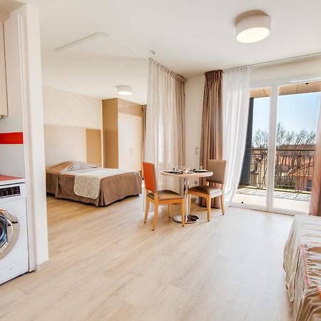 Zenao Frejus Aparthotel Kültér fotó