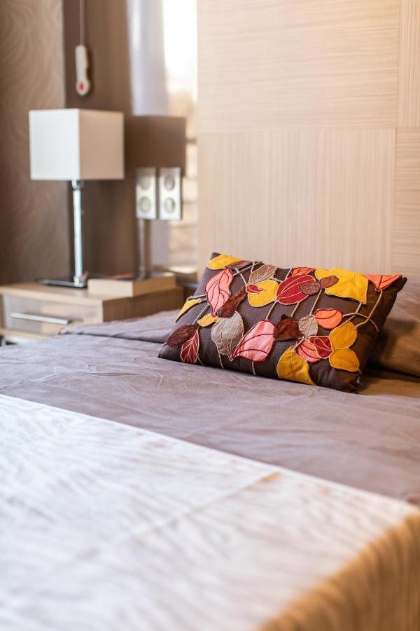 Zenao Frejus Aparthotel Kültér fotó