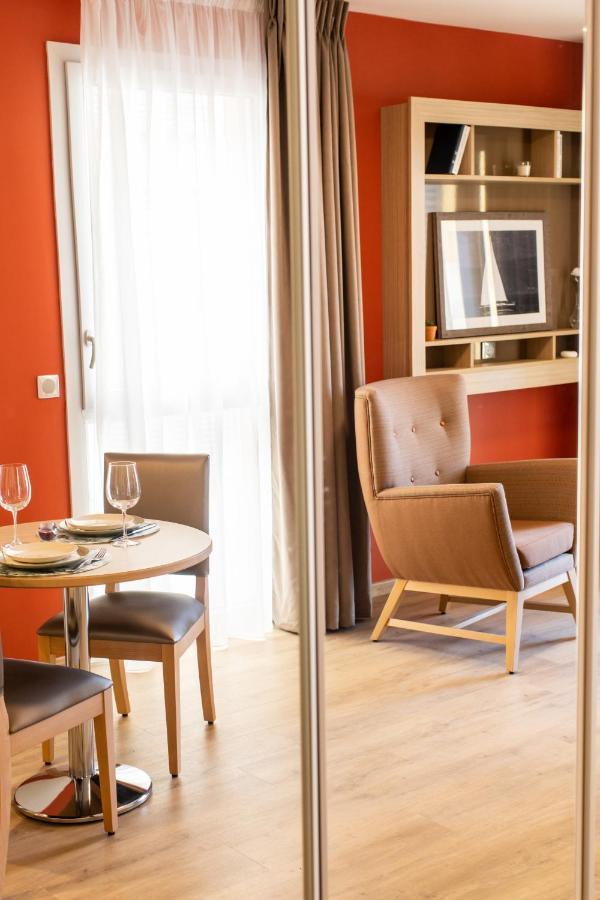Zenao Frejus Aparthotel Kültér fotó