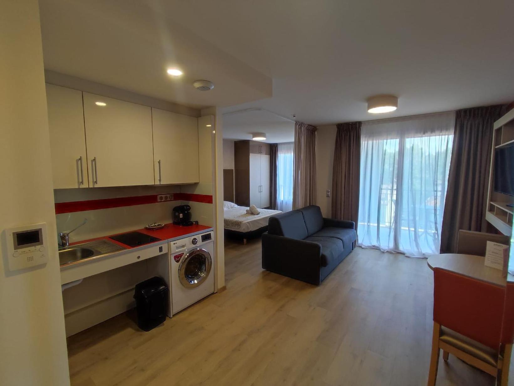 Zenao Frejus Aparthotel Kültér fotó