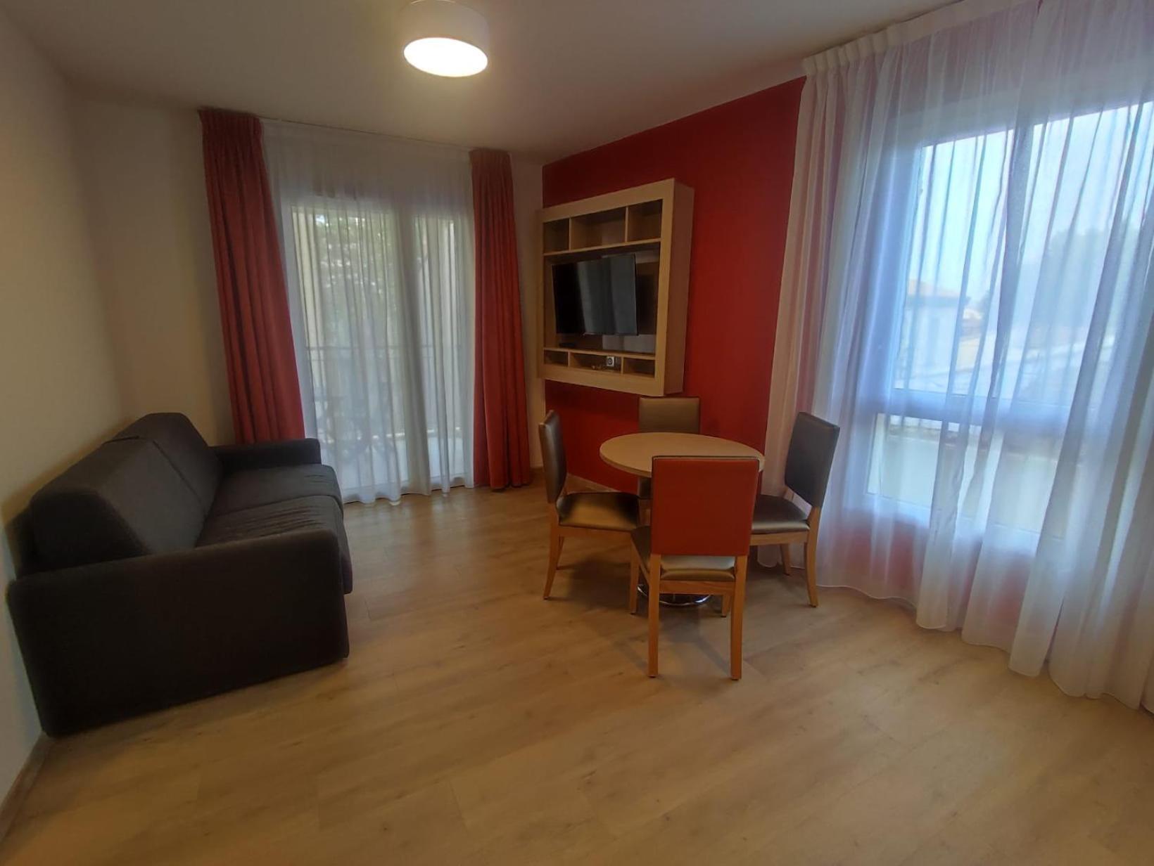 Zenao Frejus Aparthotel Kültér fotó